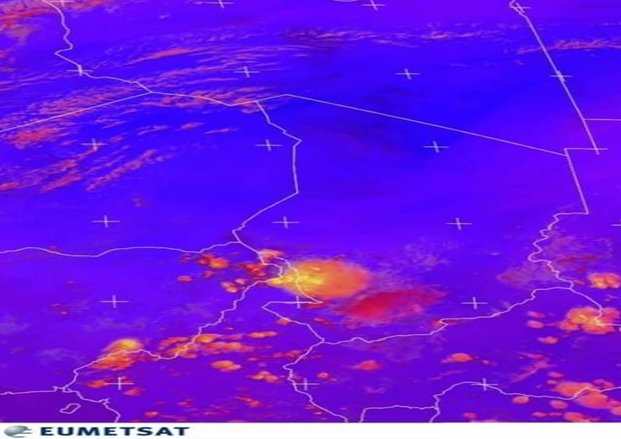 Votre ètude de cas: Chasse poussière accompagnes des orages et des averses de puies dans la region du grand nord Cameroun en Afrique centrale