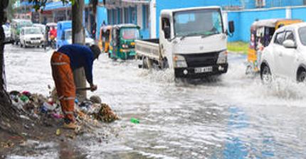 Your case: Heavy rains caused floods in the streets of Mombasa